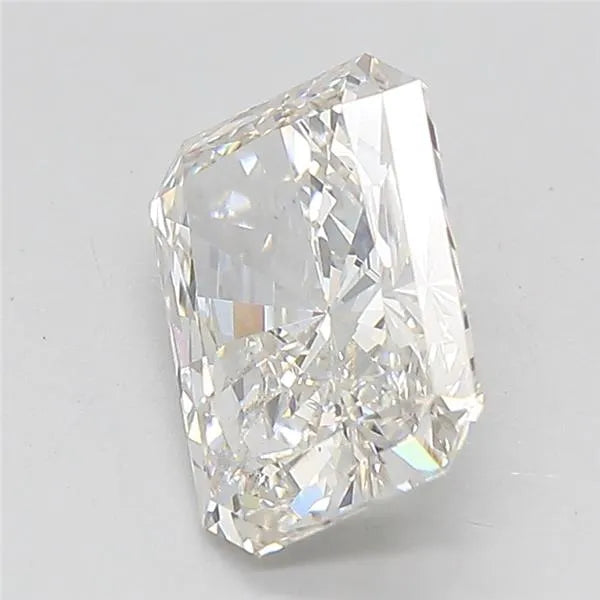 2.20ct Radiant Lab Grown Diamond (Colour G, Clarity VS1, IGI Certified)