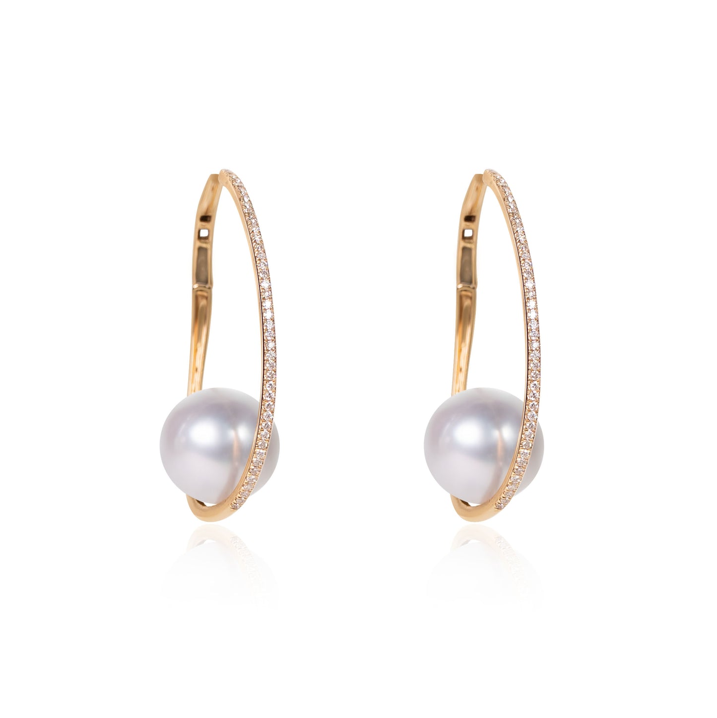 South Sea pearl and diamond hoop earrings in fine gold by Fantasilvia Fine Jewelry.