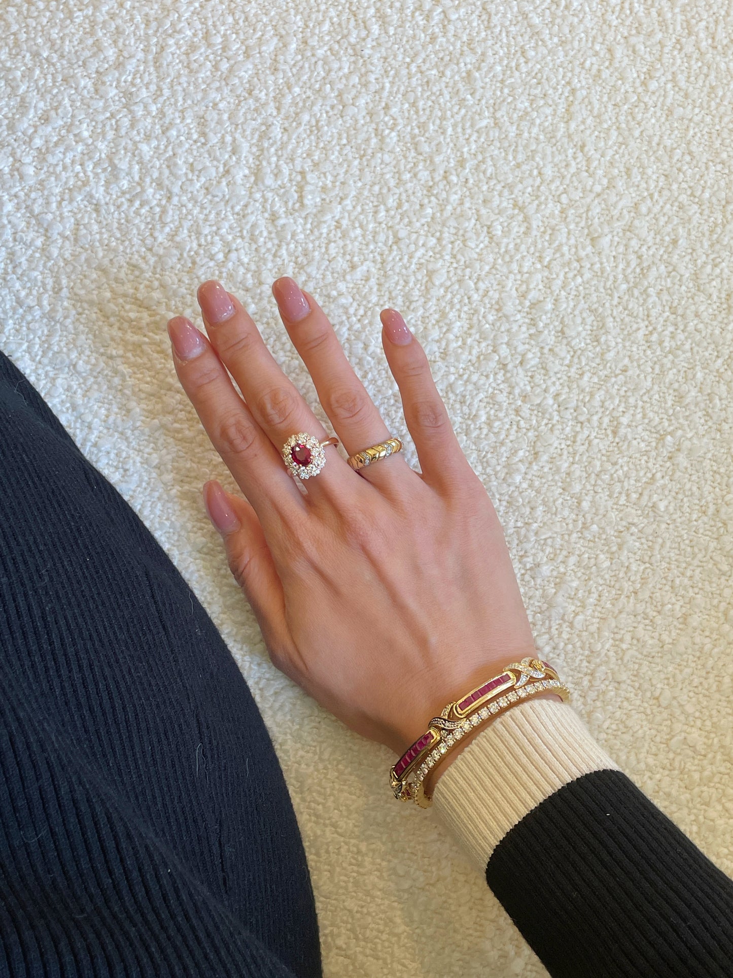 Bague florale halo rubis et diamant