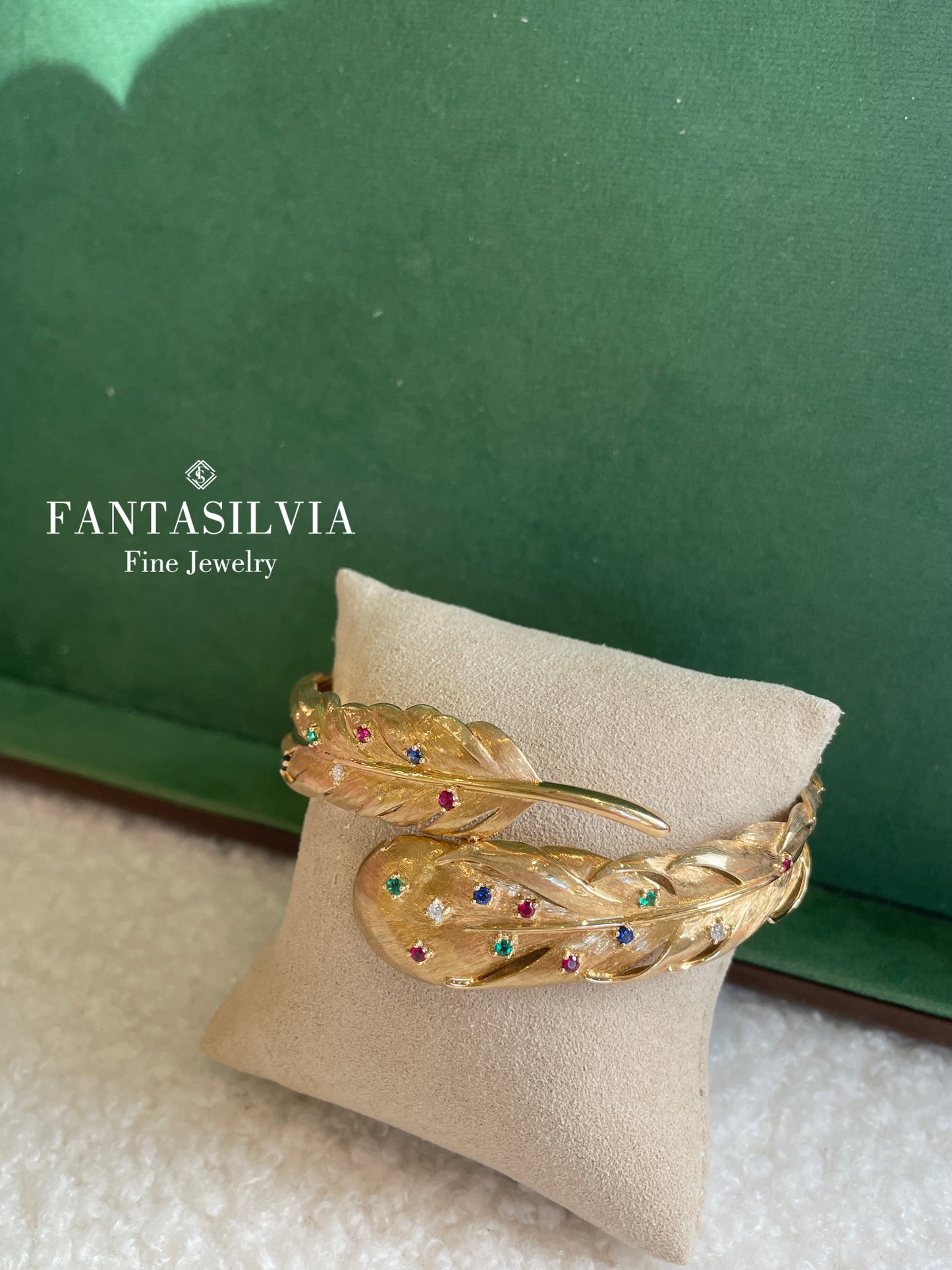 18K Gold & Gemstones Feather Bangle