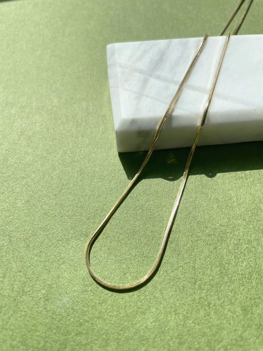 18K Delicate 3D Herringbone Chain
