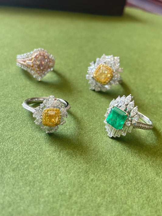 Diamond & Emerald Solitaire Halo Flame Design Ring