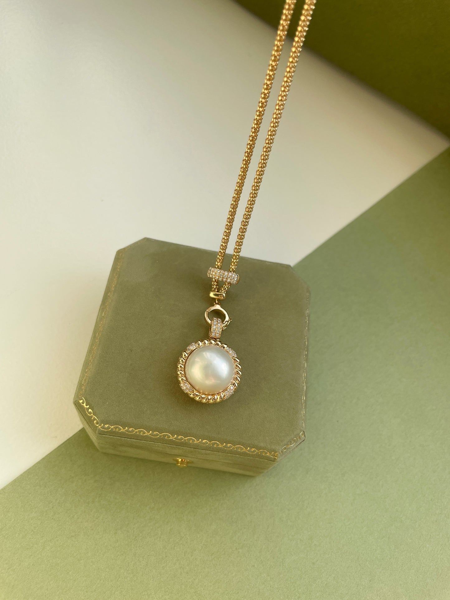Saltwater Mabe Pearl & Diamond Pendant