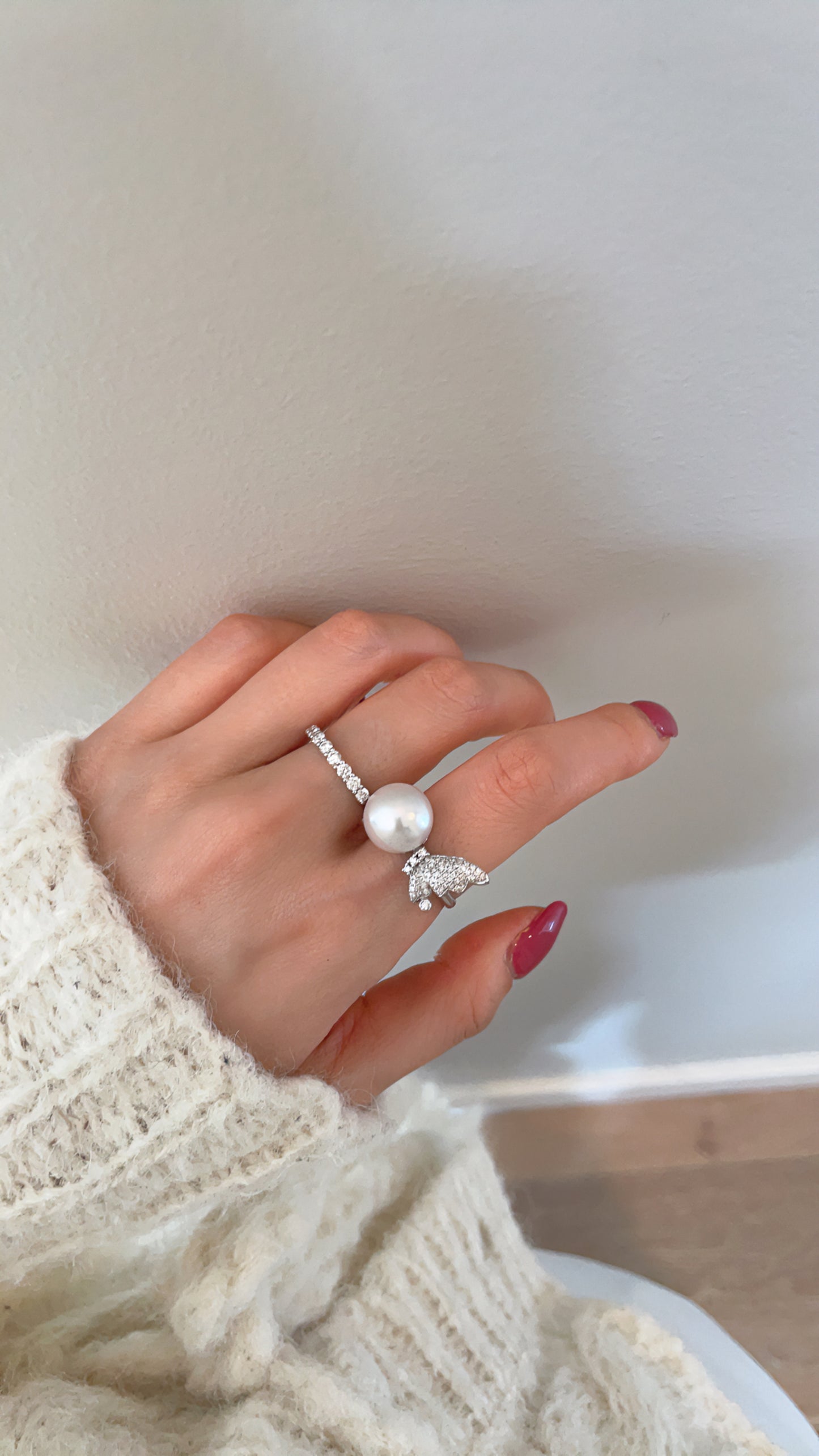 South Sea Pearl Ring With Diamond Angel Wing