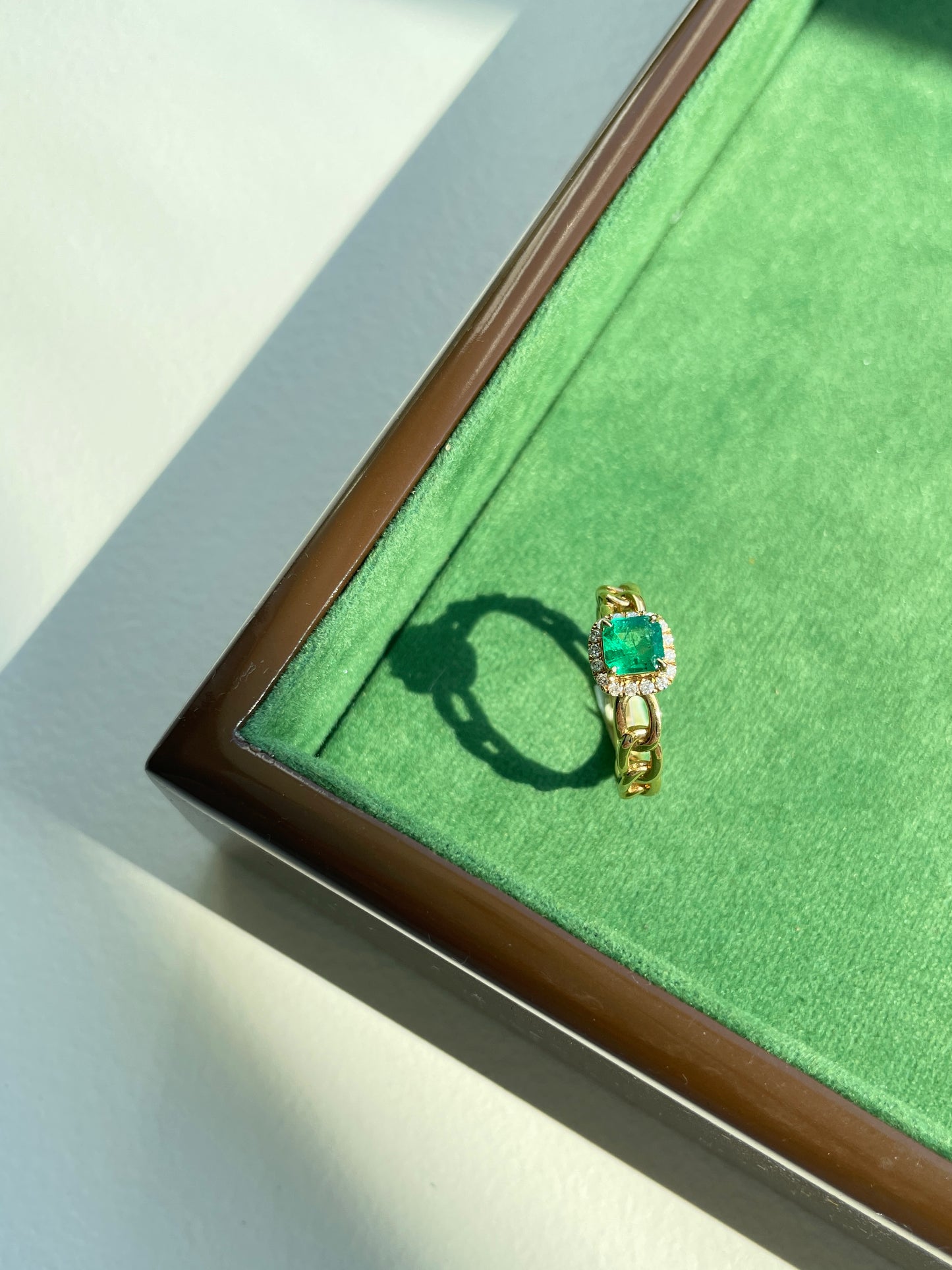 Cuban Link Band-Natural Emerald