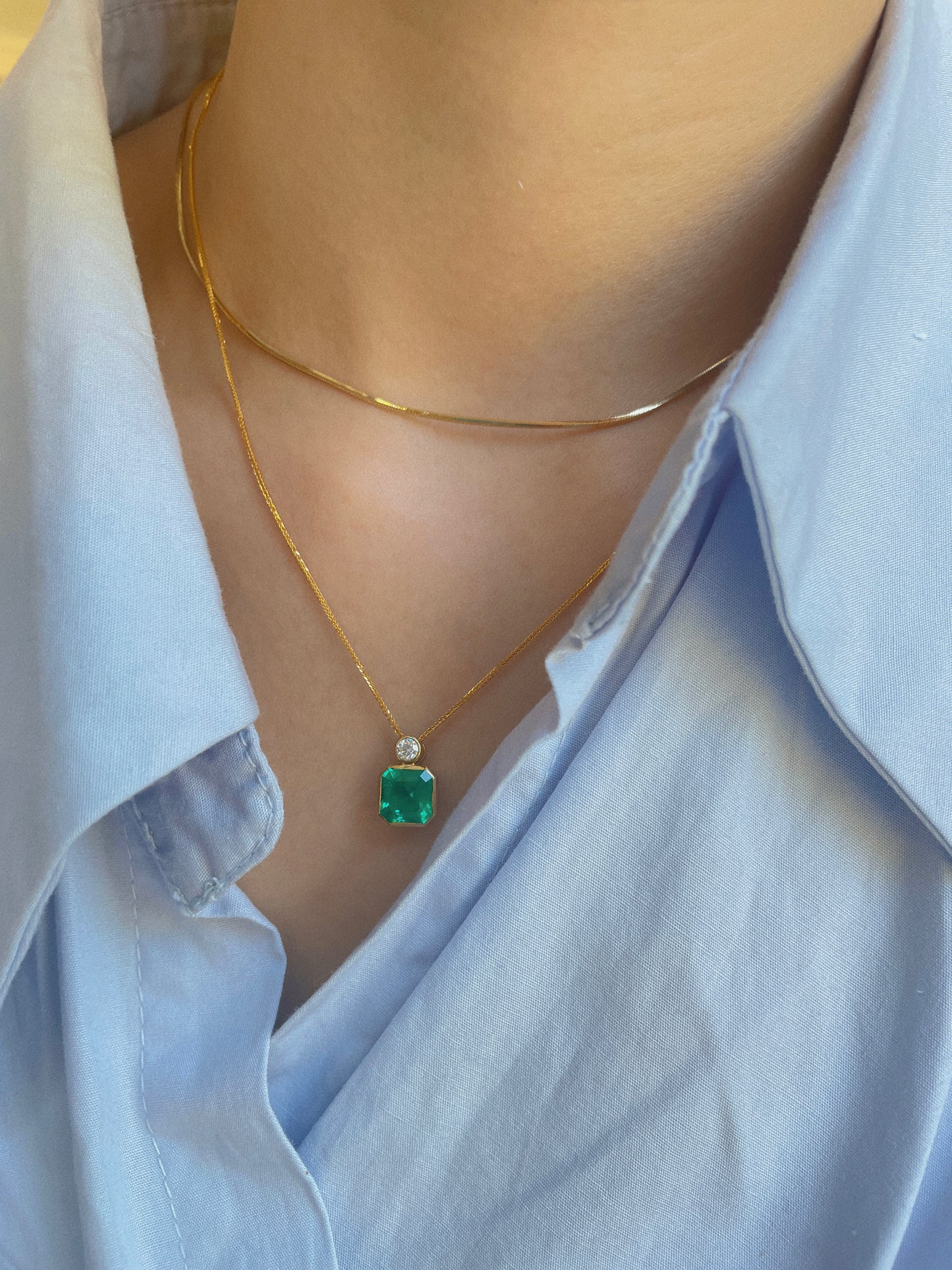 Emerald Solitaire Necklace