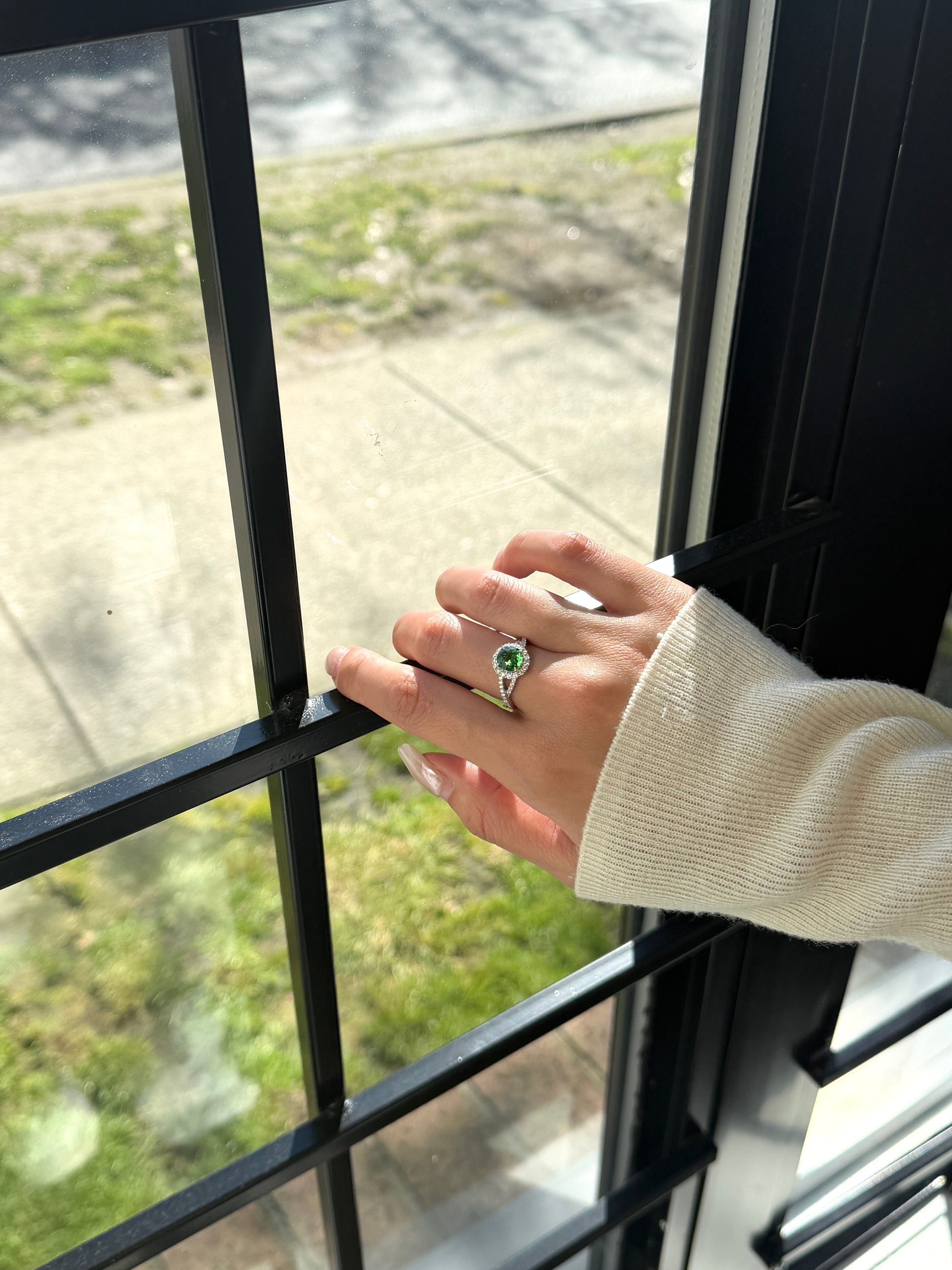 Natural Tsavorite Garnet Ring Fantasilvia Jewelry