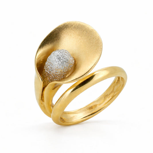 Sculptural gold vermeil calla lily ring with a brushed finish and textured silver center - The Pure Grace floral ring