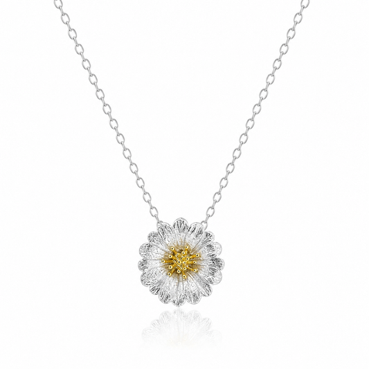 Italian handcrafted 925 sterling silver chain necklace with a two-tone daisy flower pendant featuring an 18K gold-plated center.
