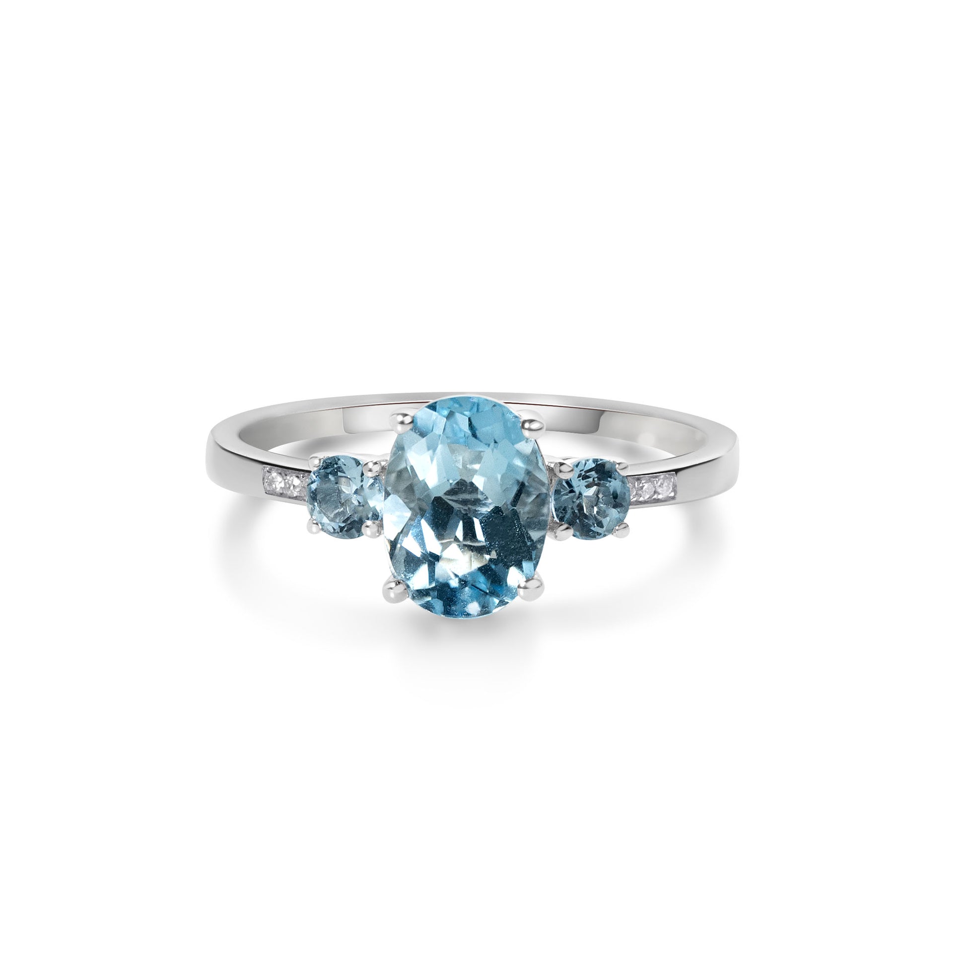 Celeste natural aquamarine trio ring crafted in fine gold by Fantasilvia Fine Jewelry.
