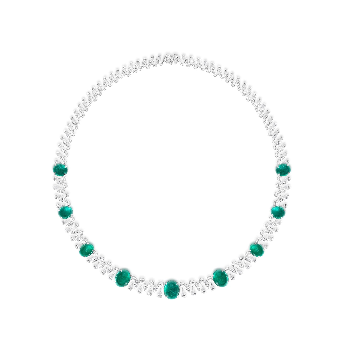 Natural emerald beaded necklace in fine gold by Fantasilvia Fine Jewelry.
