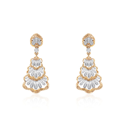 Natural diamond evening dress earrings in fine gold by Fantasilvia Fine Jewelry.
