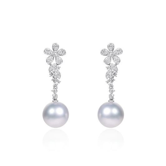 Australian white pearl floral diamond earrings in fine gold by Fantasilvia Fine Jewelry.
