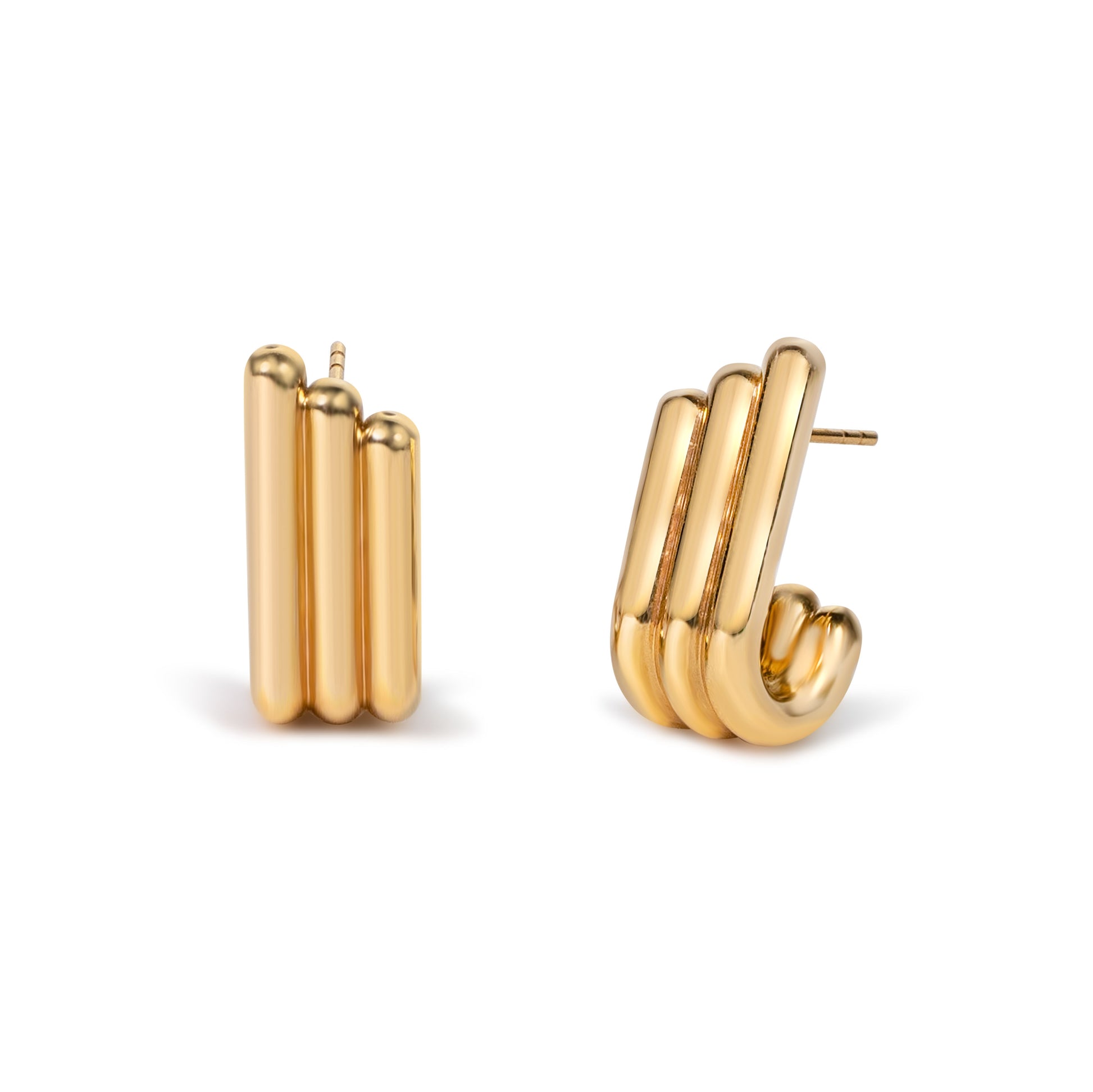 Music note stud earrings in 18K gold by Fantasilvia Fine Jewelry, Vancouver
