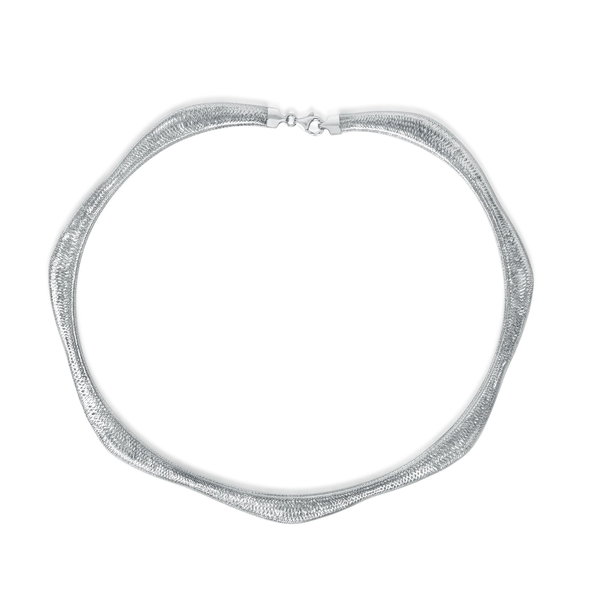 Mesh woven white gold chain necklace by Fantasilvia Fine Jewelry.

