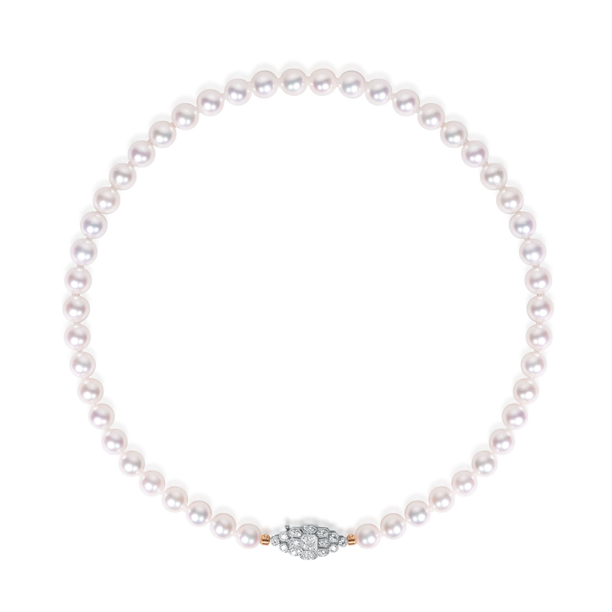 Natural Tennyo-grade Akoya pearl strand with exceptional aurora-like luster, crafted by Fantasilvia Fine Jewelry.
