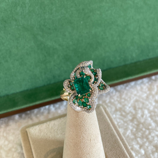 Petalon Emerald & Diamond Transformable Ring/Pendant