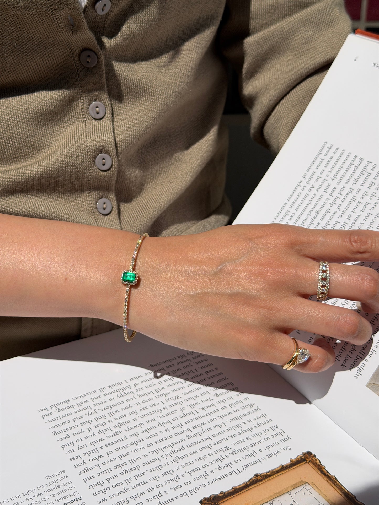 18K Emerald & Diamond Serenity Bangle Fantasilvia Jewelry