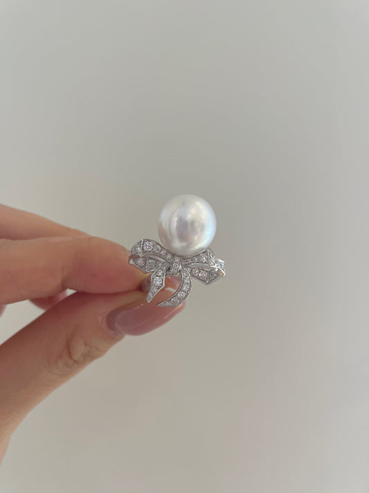 South Sea White Pearl Bow Tie Ring
