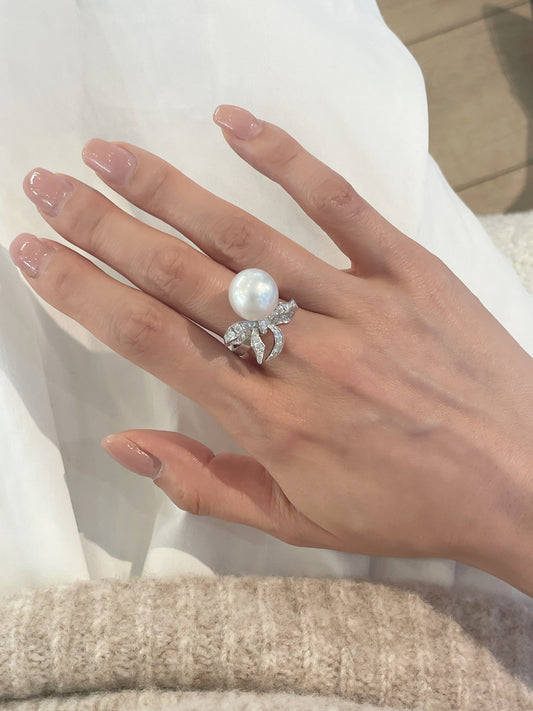 South Sea White Pearl Bow Tie Ring