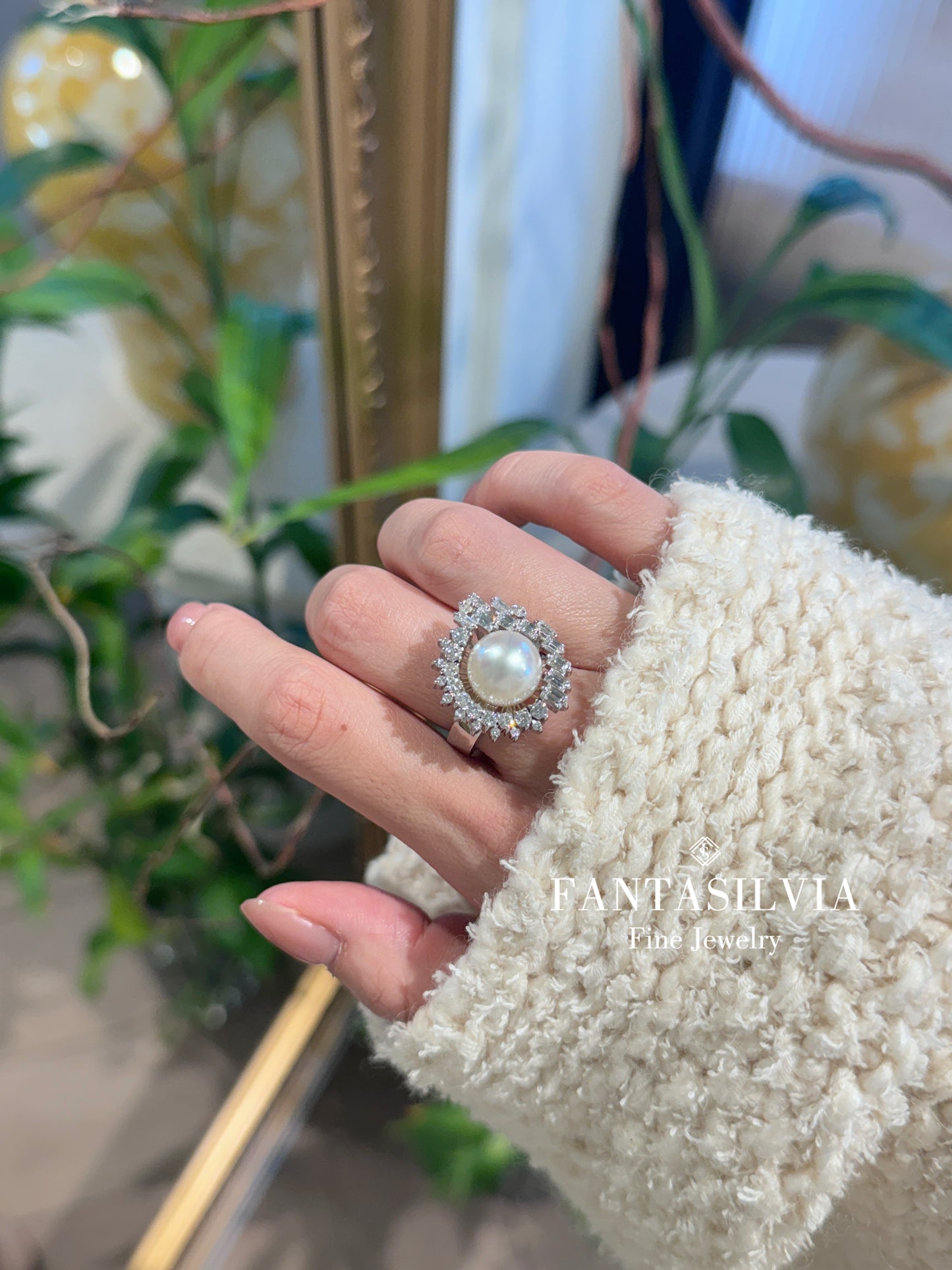 Aurora Crown South sea pearl ring Fantasilvia Jewelry
