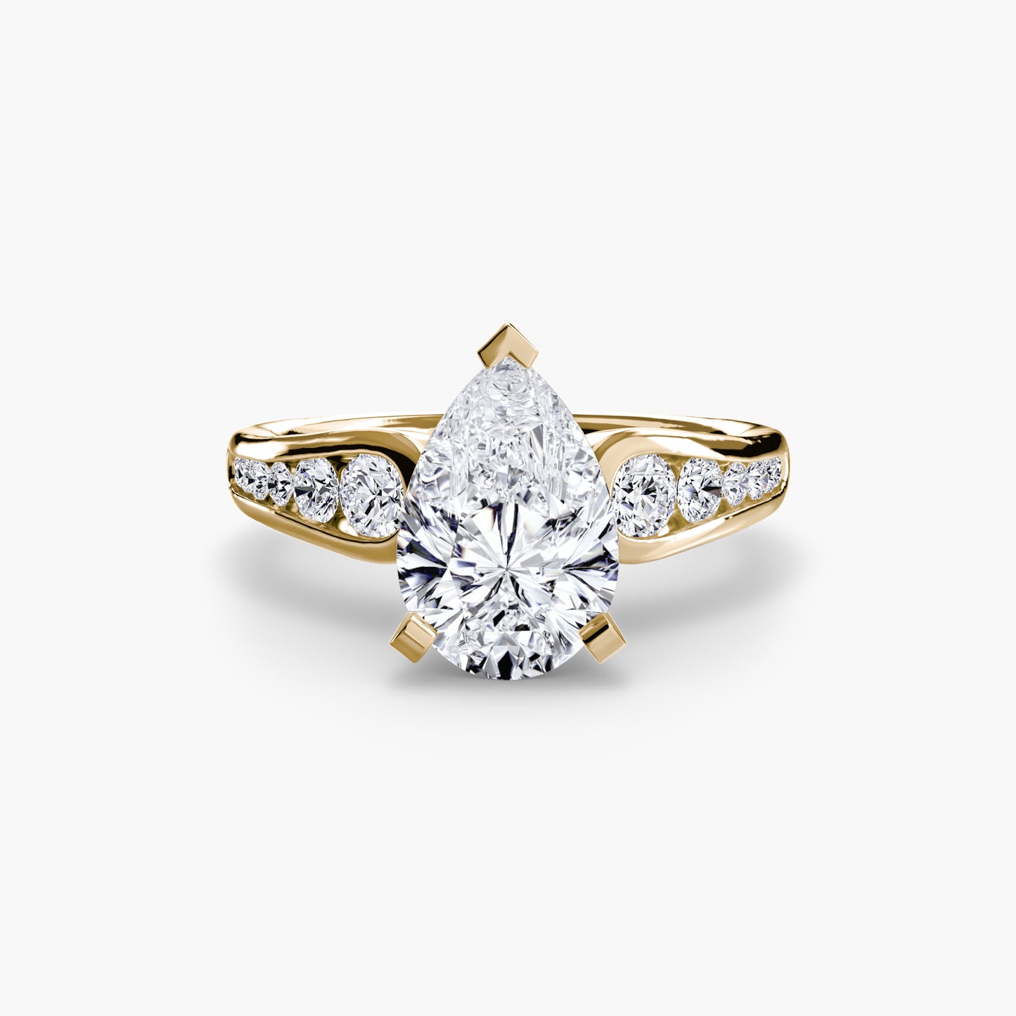 The Pavé Ring Fantasilvia Jewelry