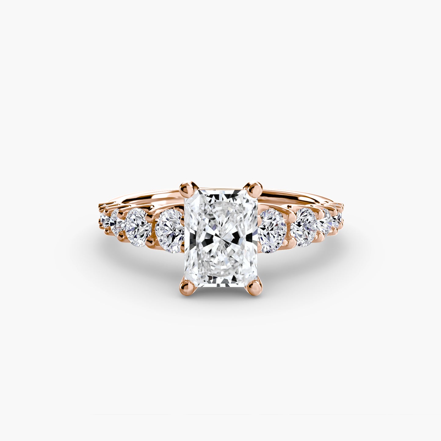 The Graduated Accent Ring Fantasilvia Jewelry