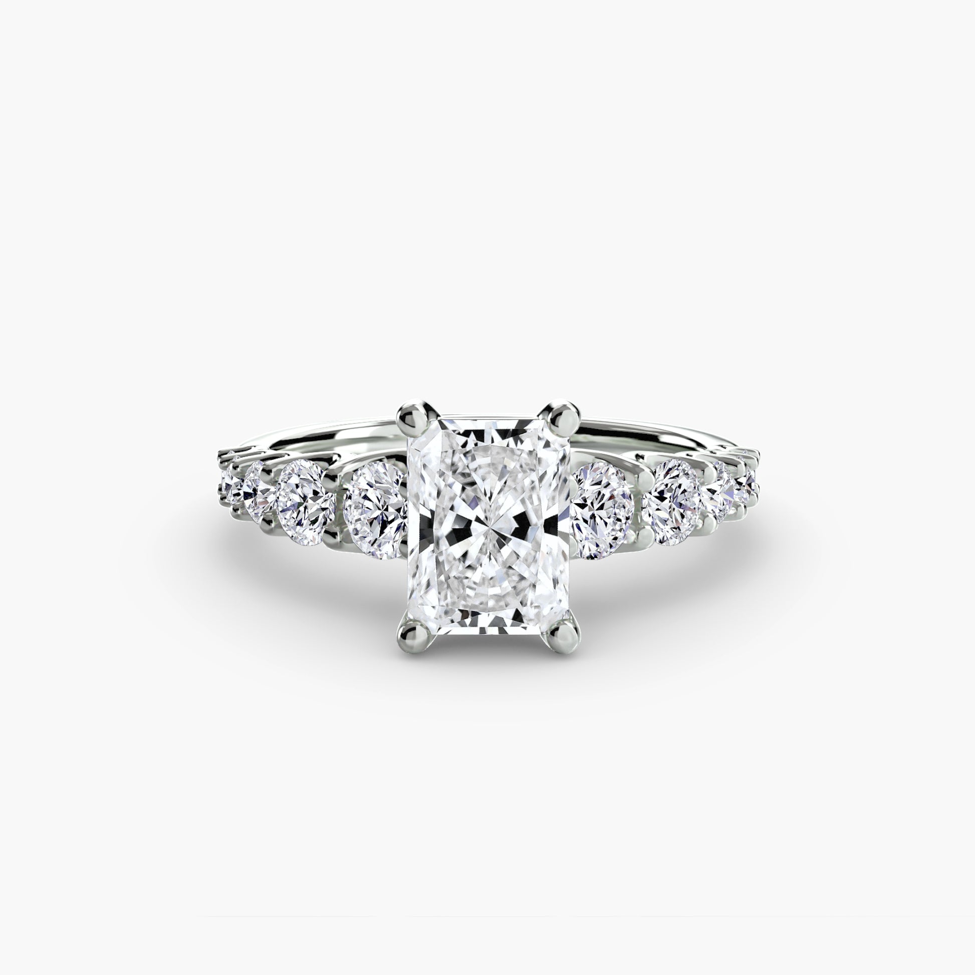 The Graduated Accent Ring Fantasilvia Jewelry