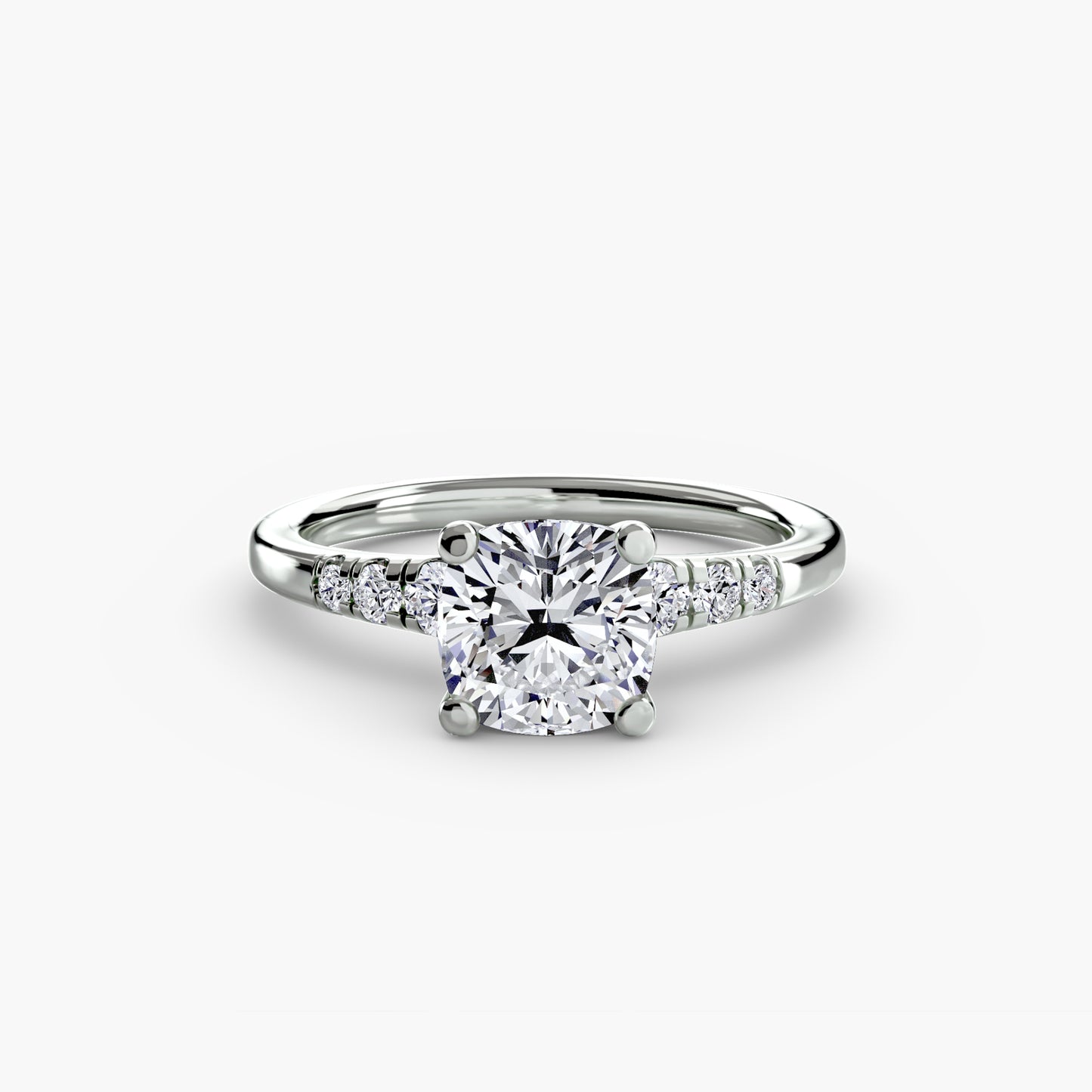 The Petite Pavé Solitaire