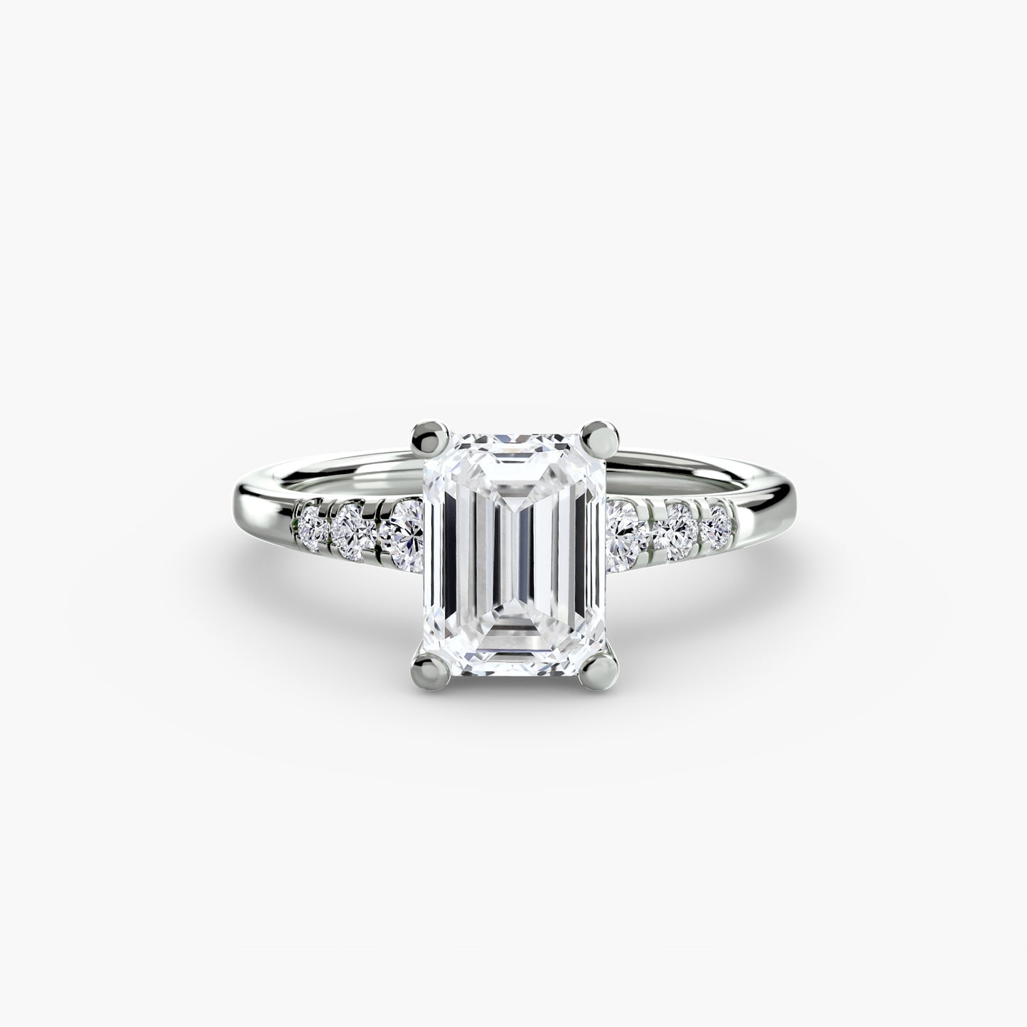 The Petite Pavé Solitaire