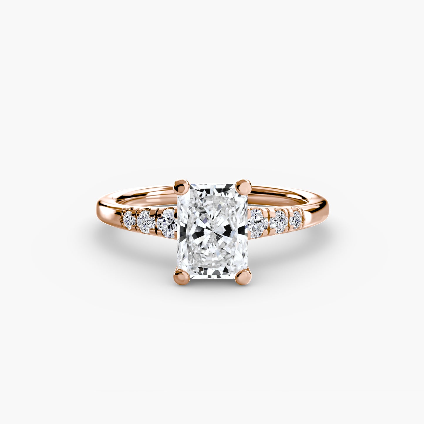 The Petite Pavé Solitaire