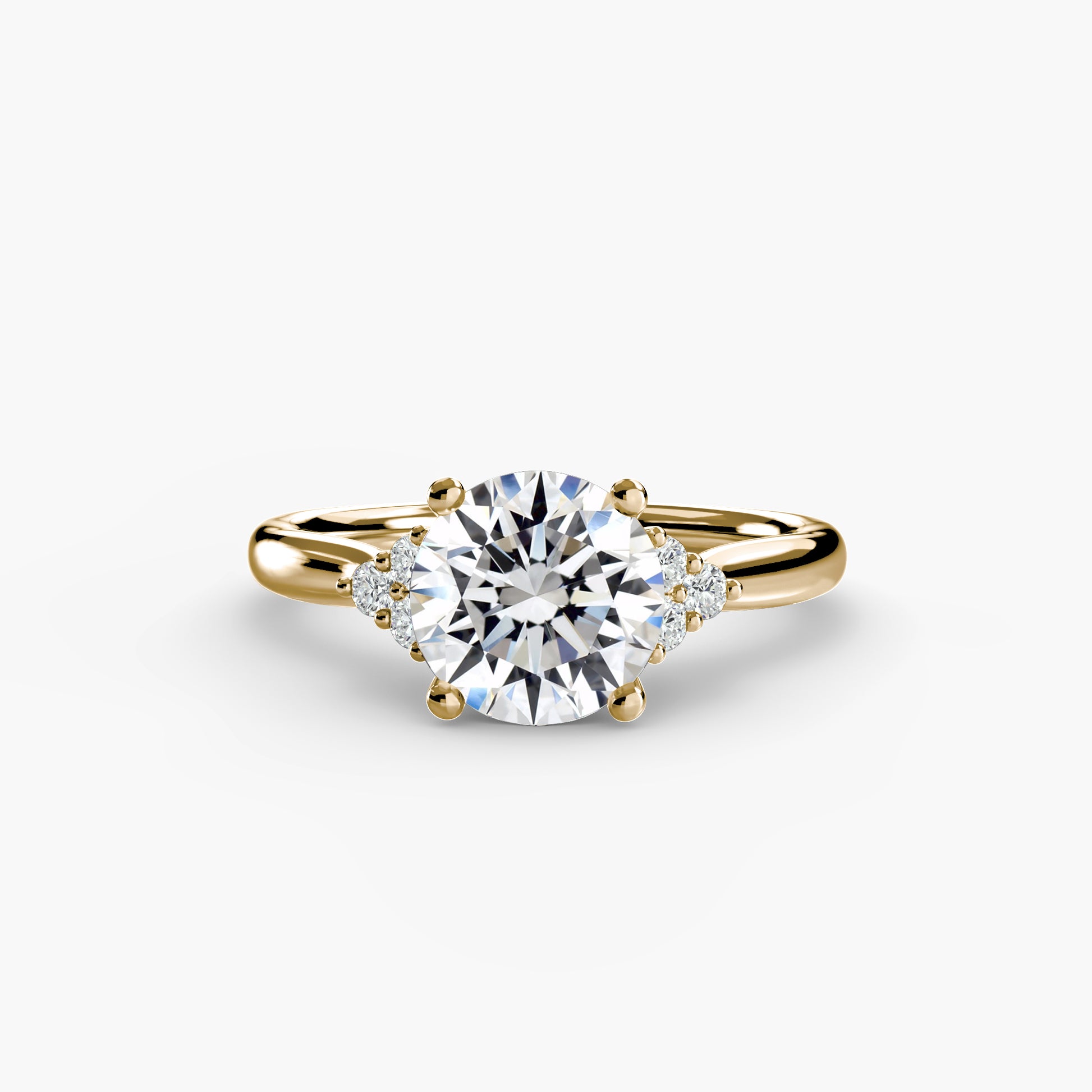 Solitaire with Cluster Shoulders Fantasilvia Jewelry