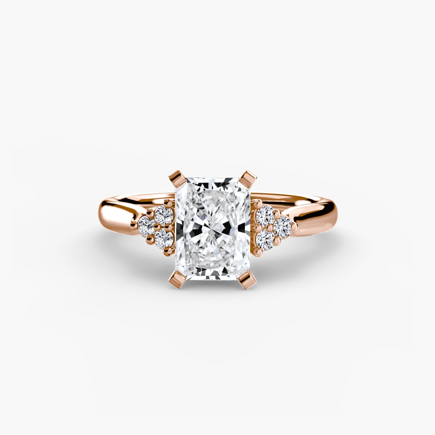 The Petite Cluster Solitaire