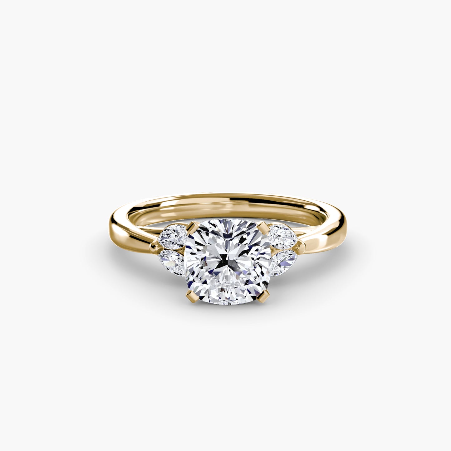 The Cluster Ring Fantasilvia Jewelry