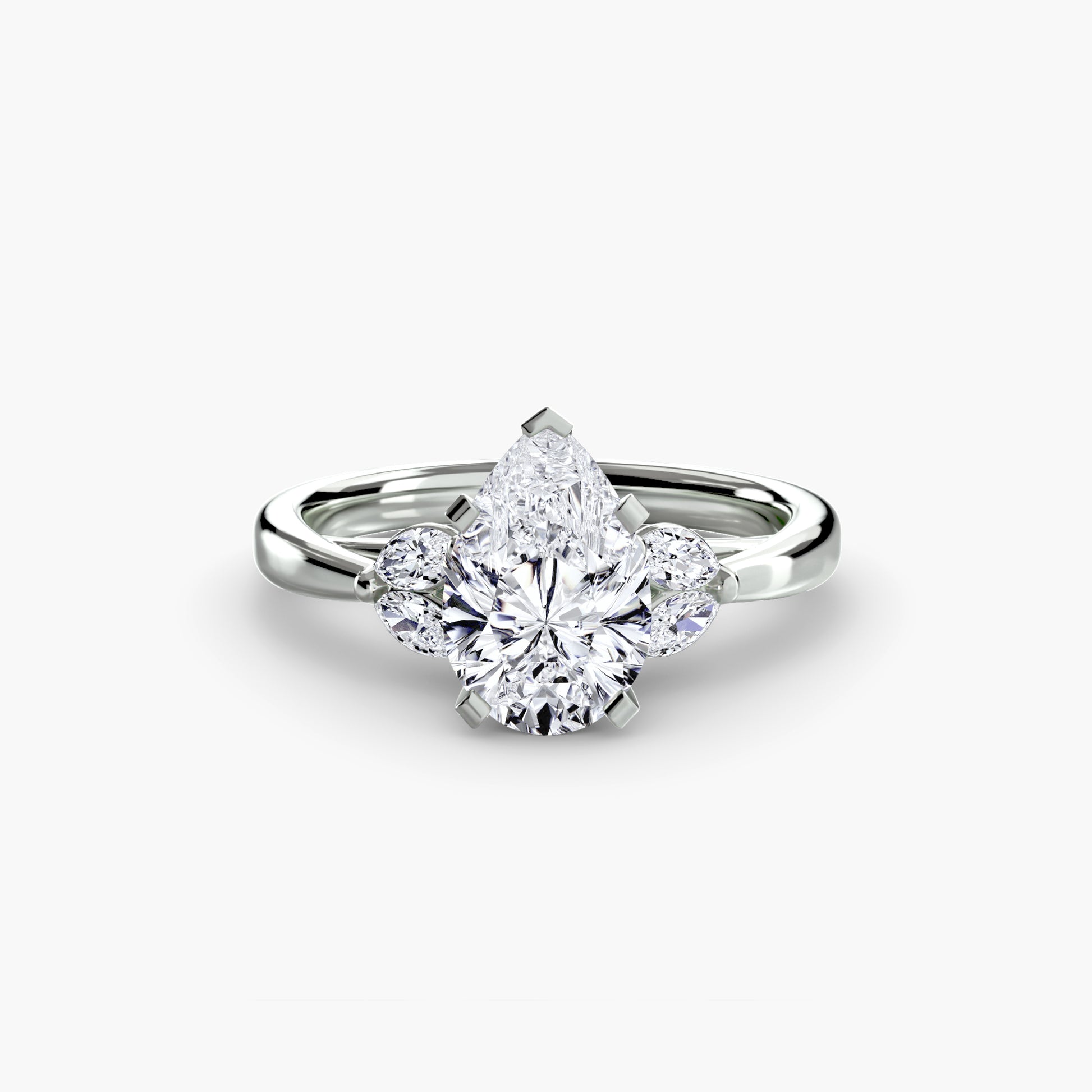 The Cluster Ring Fantasilvia Jewelry