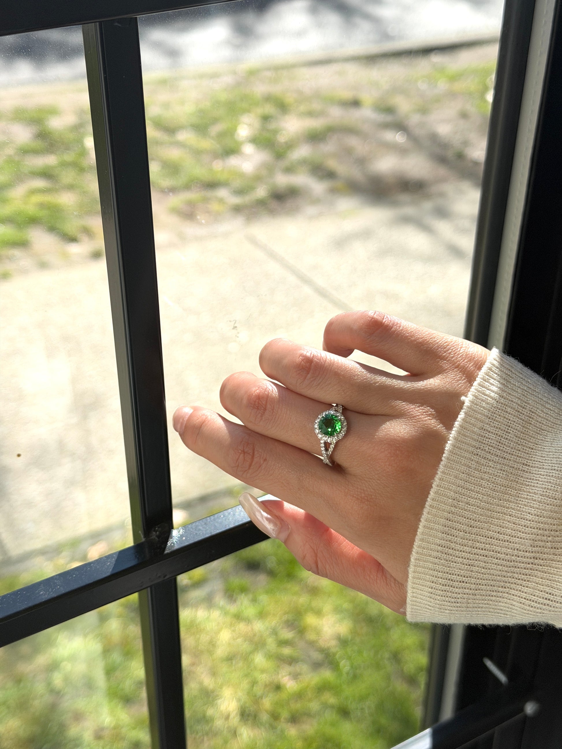 Natural Tsavorite Garnet Ring Fantasilvia Jewelry