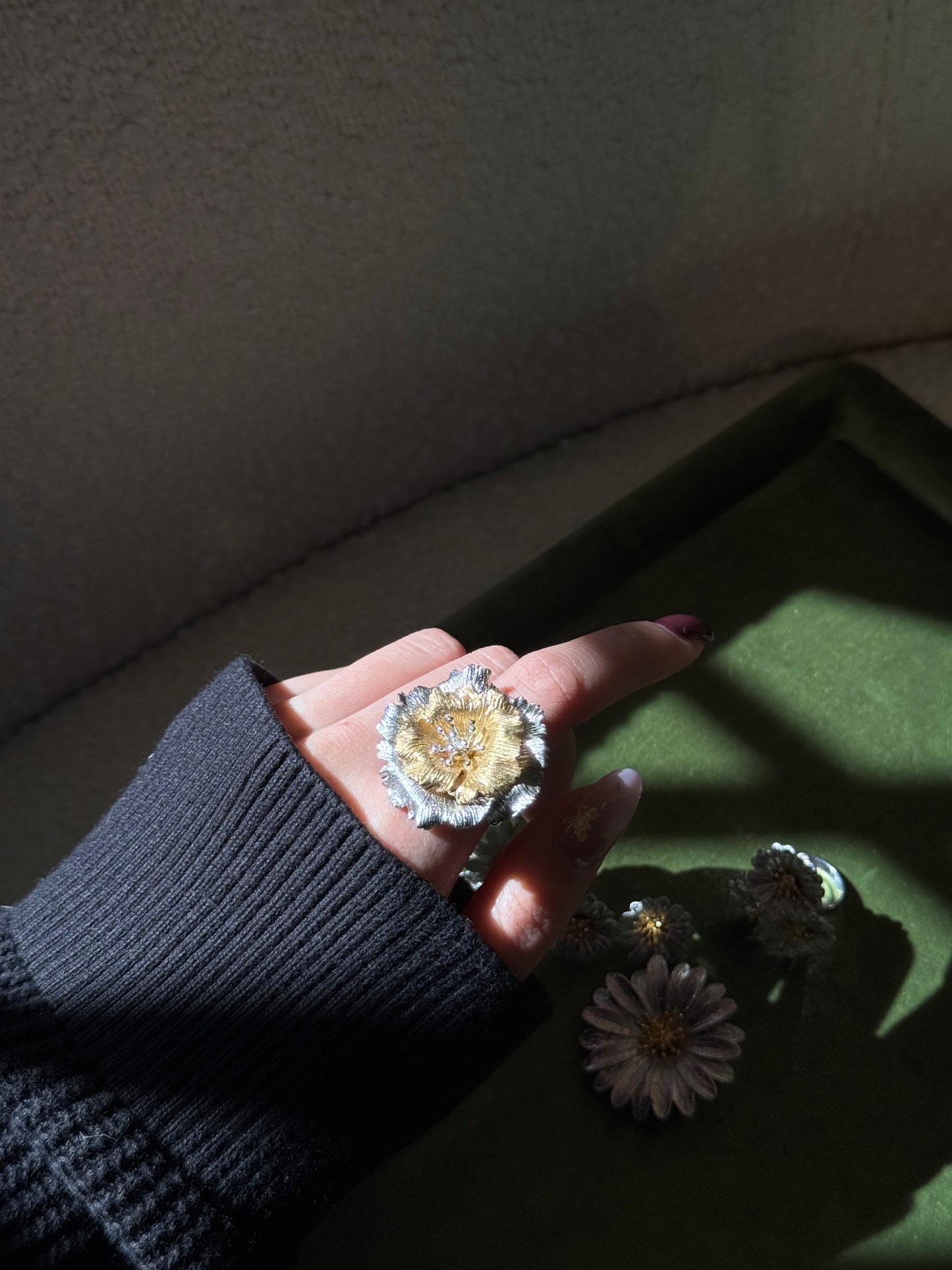 Golden Core Poppy Ring