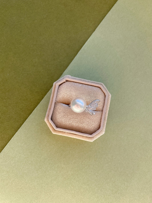 South Sea Pearl Ring With Diamond Angel Wing